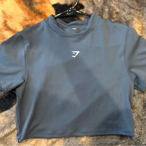 Gymshark dark grey/green crop shirt